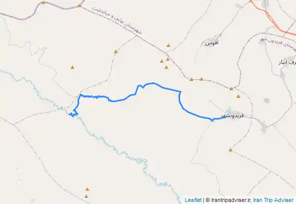 ترک جی پی اس مسیر بیراهه به پایین دست آبشار پونه زار