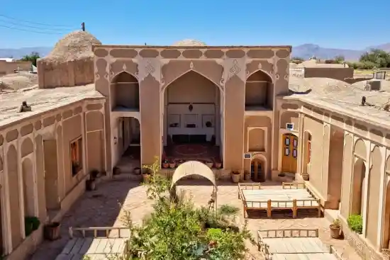 اقامتگاه بوم‌گردی قوامیه