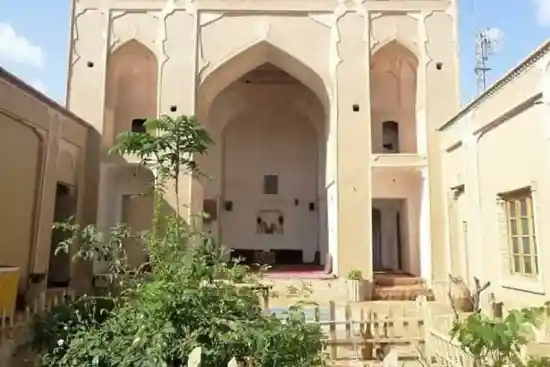 اقامتگاه بوم‌گردی خالو عیسی