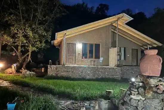 مجتمع گردشگری باغ بهشت زانوس