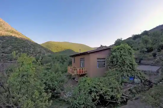 اقامتگاه بومگردی خانه بای پید-1