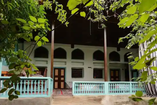 اقامتگاه سنتی دوراز