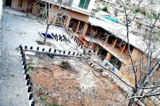 اقامتگاه بوم‌گردی خانه صلاحی