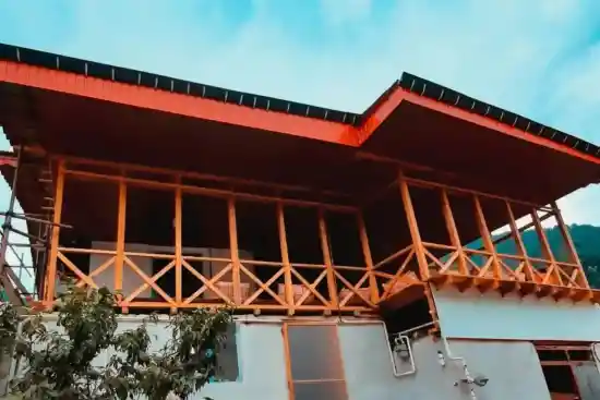 اقامتگاه بوم‌گردی توسکا