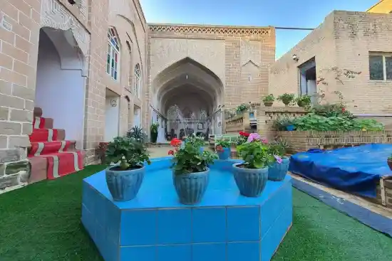 بوتیک هتل طبیب