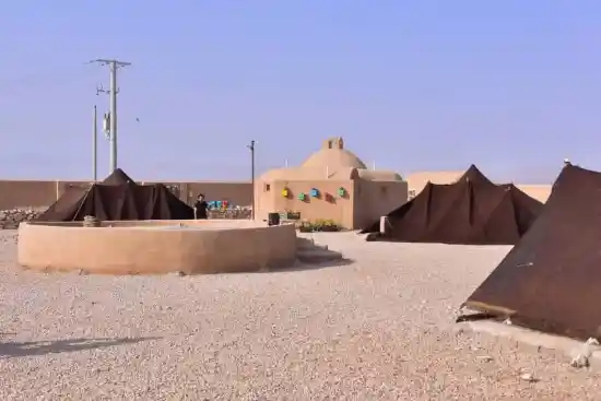 اقامتگاه بومگردی دیکاکو-1