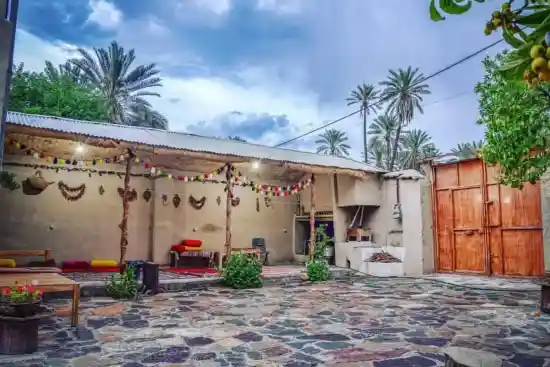 اقامتگاه بوم‌گردی طارونه