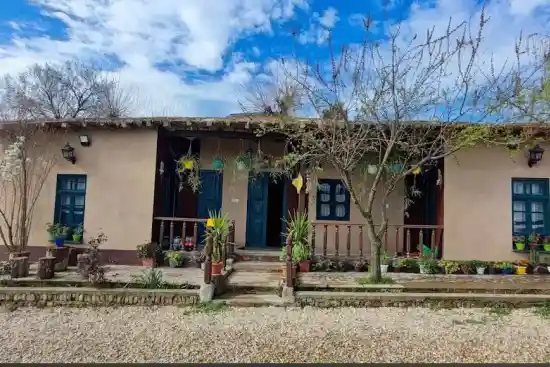 اقامتگاه بوم‌گردی باباعباس