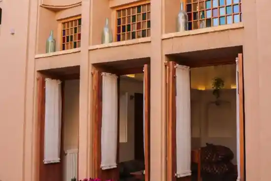 اقامتگاه بوم‌گردی سرای چاووش