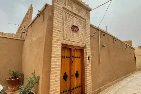 اقامتگاه بوم‌گردی خانه نشاط