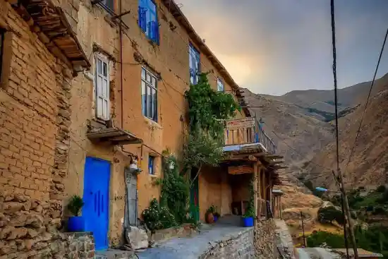 اقامتگاه بومگردی ژیوان-1