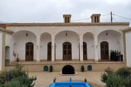 اقامتگاه بوم‌گردی شیرعلی