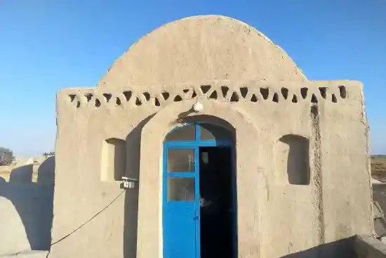 اقامتگاه بوم‌گردی رستم زادگان