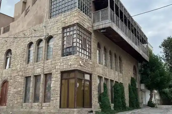 اقامتگاه سنتی تاره-1