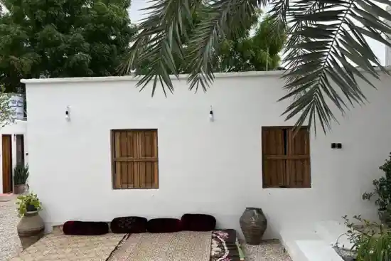 اقامتگاه بوم‌گردی سُکنا