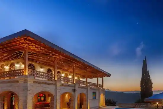 اقامتگاه سنتی استارسو