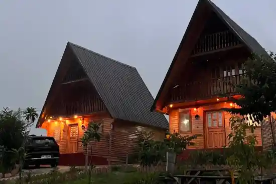 اقامتگاه بومگردی داداش بیگ-1