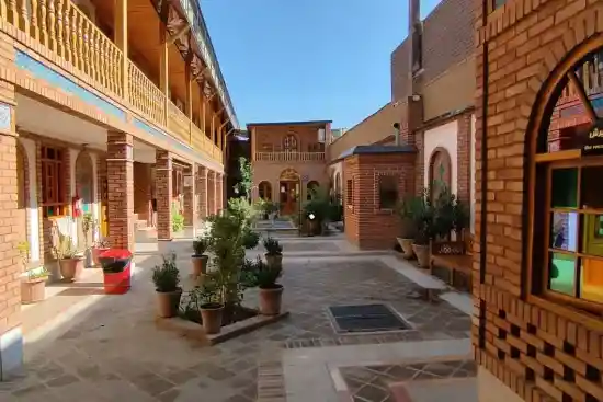 بوتیک هتل تخت جمشید