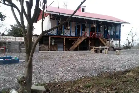 اقامتگاه بوم‌گردی عطارد