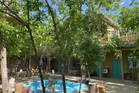 اقامتگاه بوم‌گردی شومانی