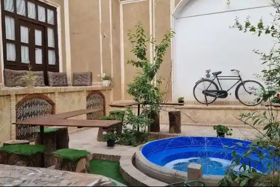 اقامتگاه بومگردی شاخه نبات-1