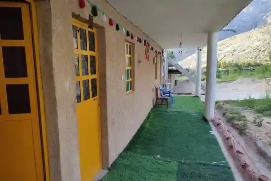 اقامتگاه بوم‌گردی آیاپیر