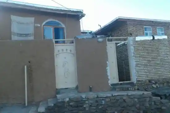 اقامتگاه بومگردی کسری