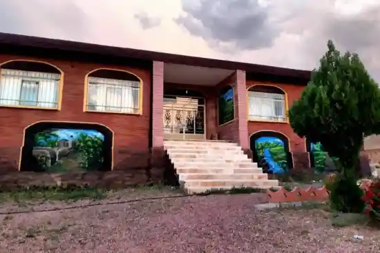 اقامتگاه بوم‌گردی کهک-1