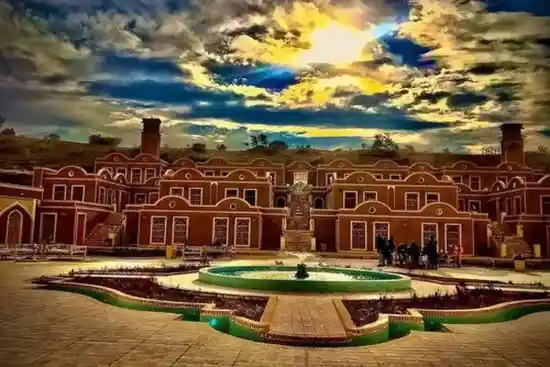 بوتیک هتل یلو-1