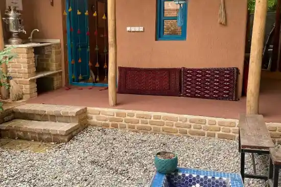 اقامتگاه بومگردی سراچه-1