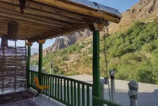 اقامتگاه بومگردی گلین