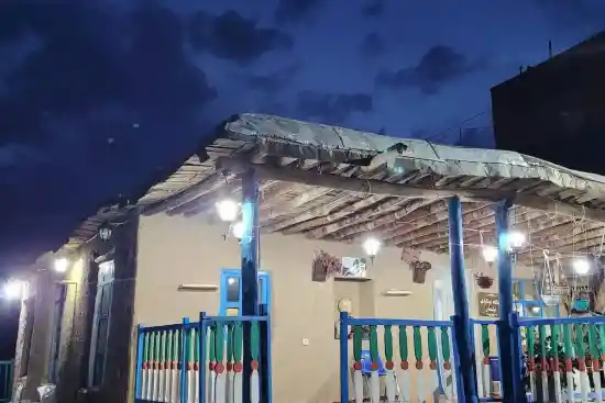 اقامتگاه بوم‌گردی نیشتمان