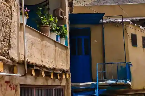 اقامتگاه بومگردی ژیار-1