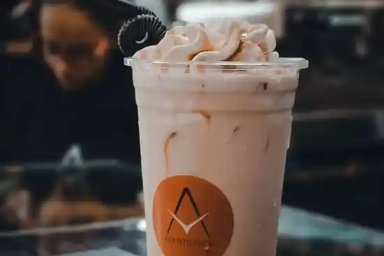 کافه آوانگارد-1