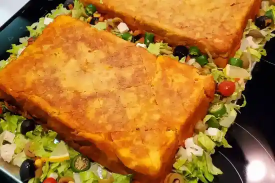 غذای بیرون بر مادر-1