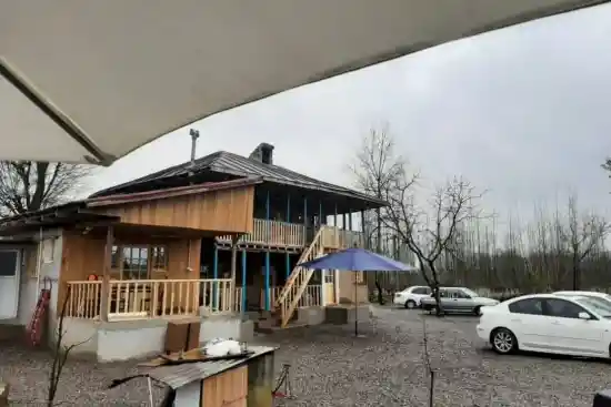 اقامتگاه بومگردی تلارسر تخسم-1