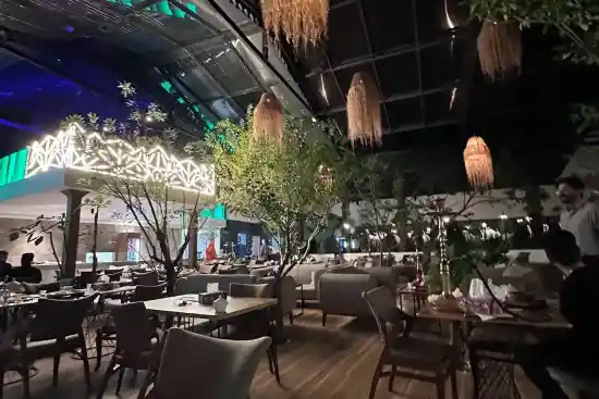 رستوران کوکونا-1