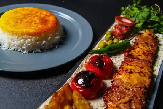 رستوران کاروانسرای سنتی سلطان-1