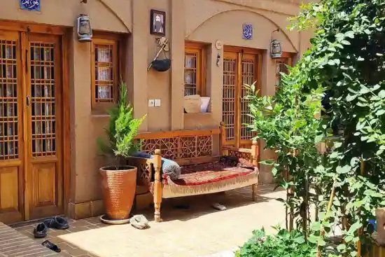 اقامتگاه بوم‌گردی شمس تبریزی