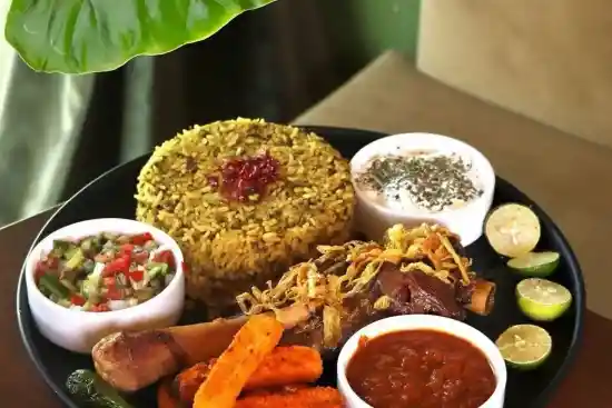 رستوران شمعدونی-1