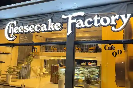 کافه چیزکیک فکتوری-1