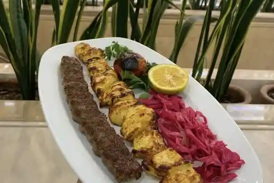 رستوران رستمی-1