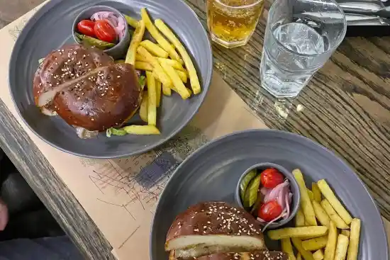 رستوران رنزوریچی-1