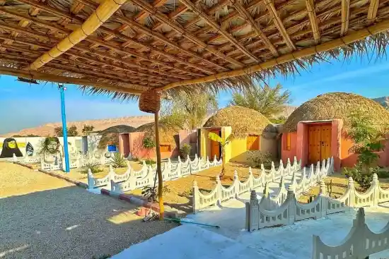 اقامتگاه بوم‌گردی لووکه