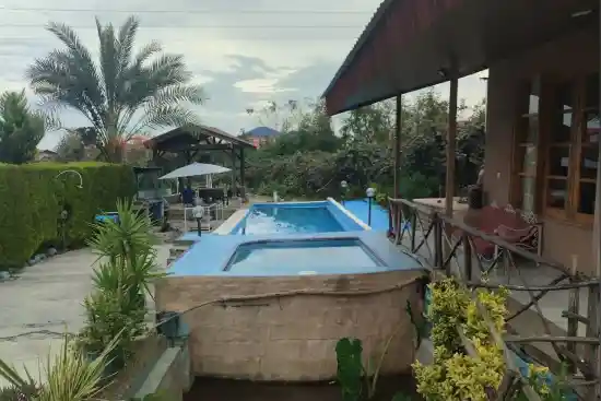 مزرعه گردشگری عمو نصی