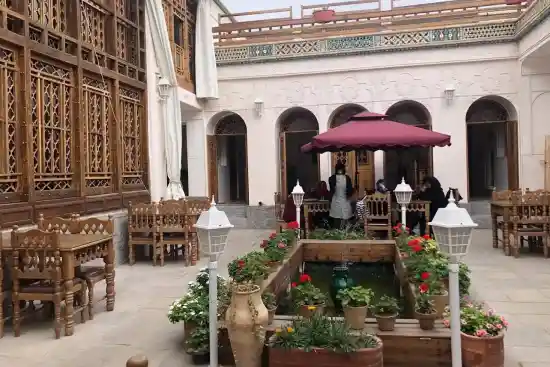 رستوران همدم السلطنه-1