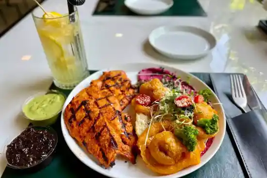 رستوران سیلو-1