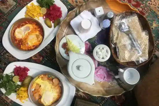 رستوران آبشار میگون-1