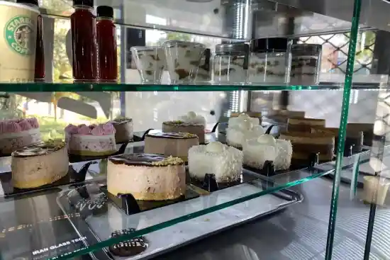 کافه هم سایه-1