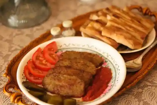 کافه ماکاجونی-1